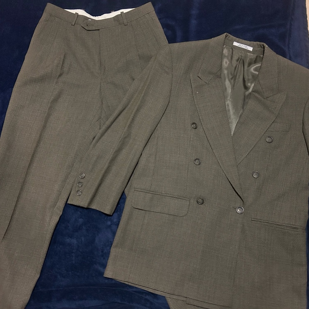 Mondo Uomo Olive Brown Double Breasted 2 piece Suit